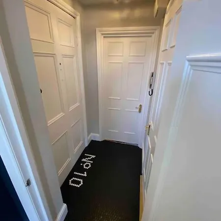 Apartman 1 Bedroom Georgian Flat Clifton Village W/ Parking Bristol
